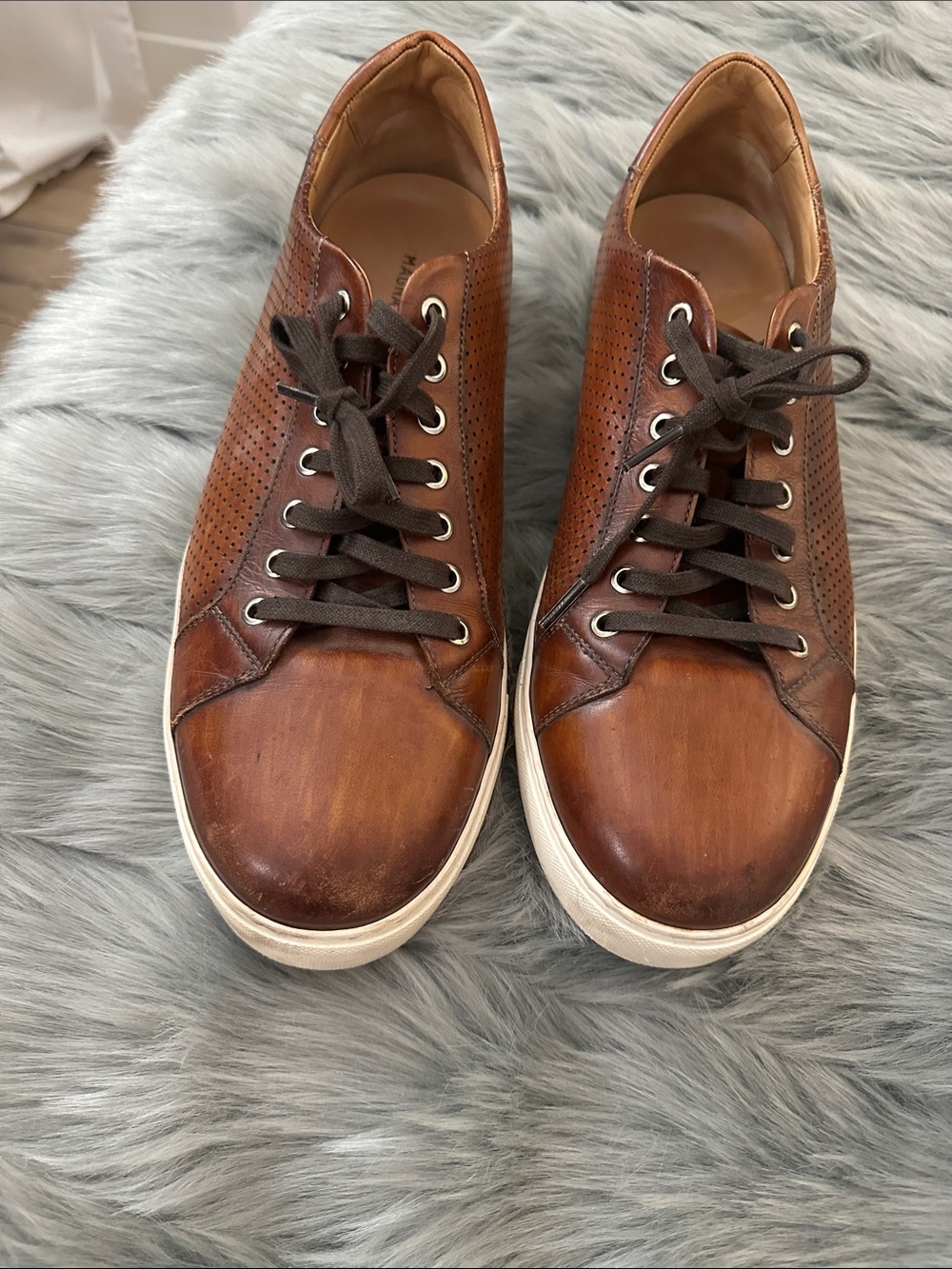Magnanni Men's Calfskin Low Top Sneakers size 14